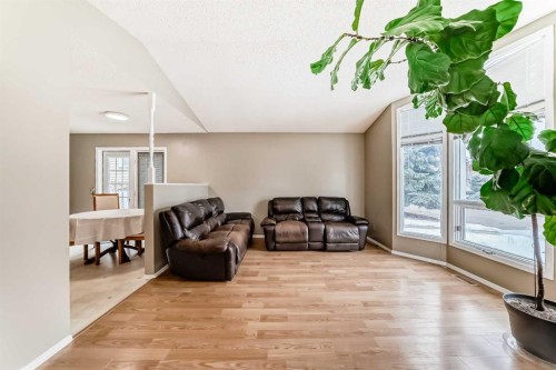 16272 5 Street Sw, Calgary, AB - Indoor