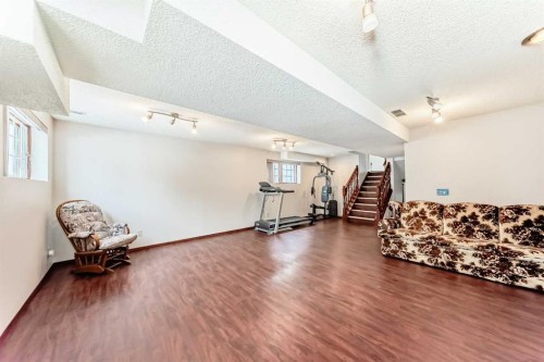 16272 5 Street Sw, Calgary, AB - Indoor Photo Showing Gym Room