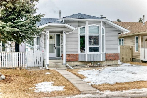 16272 5 Street Sw, Calgary, AB - Outdoor