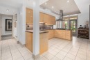 105-670 Princeton Way Sw, Calgary, AB  - Indoor Photo Showing Kitchen 