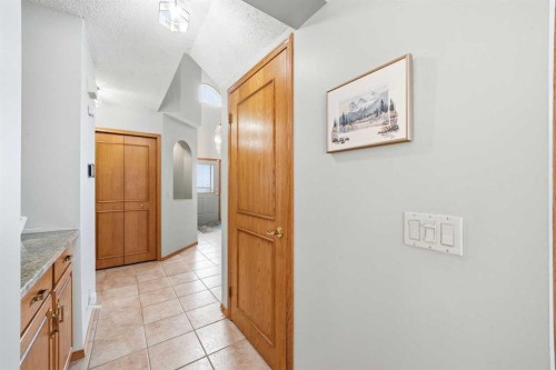 86 Suncanyon Park Se, Calgary, AB - Indoor Photo Showing Other Room