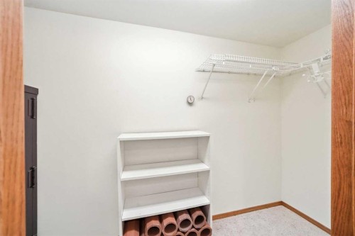 86 Suncanyon Park Se, Calgary, AB - Indoor With Storage