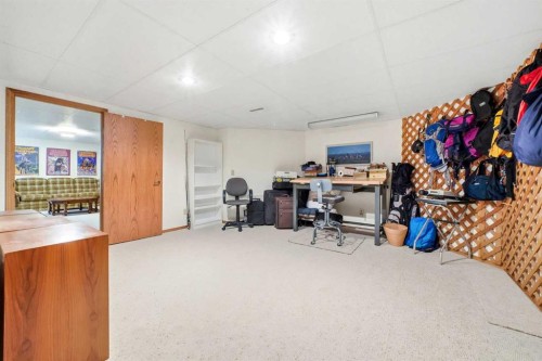 86 Suncanyon Park Se, Calgary, AB - Indoor