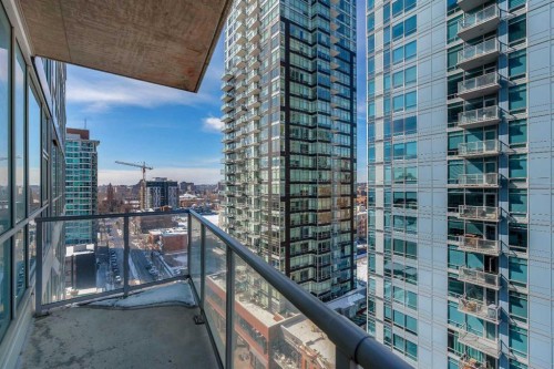 1106-135 13 Avenue Sw, Calgary, AB - Outdoor With Balcony