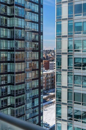 1106-135 13 Avenue Sw, Calgary, AB - Outdoor With Balcony