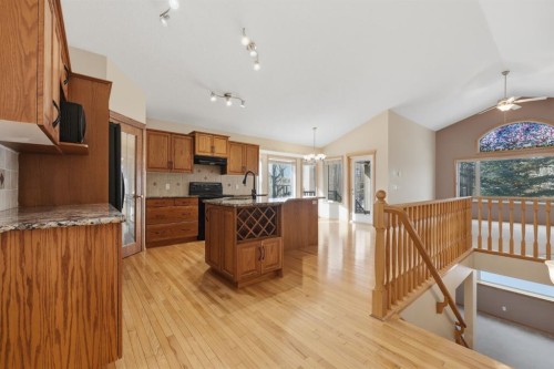 123 Kincora View Nw, Calgary, AB - Indoor Photo Showing Kitchen