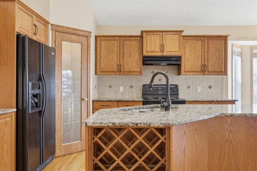 123 Kincora View Nw, Calgary, AB - Indoor Photo Showing Kitchen