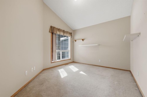 123 Kincora View Nw, Calgary, AB - Indoor Photo Showing Other Room
