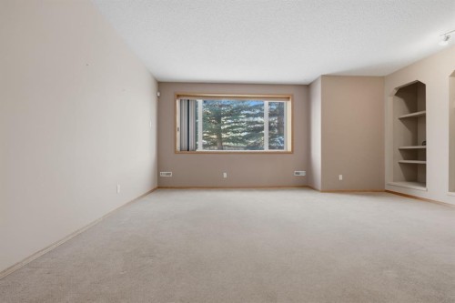 123 Kincora View Nw, Calgary, AB - Indoor Photo Showing Other Room