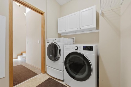 123 Kincora View Nw, Calgary, AB - Indoor Photo Showing Laundry Room