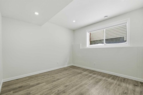145 Covebrook Close Ne, Calgary, AB - Indoor Photo Showing Other Room
