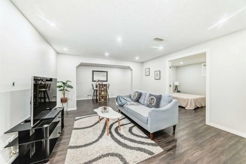 21 Panamount Row Nw, Calgary, AB - Indoor