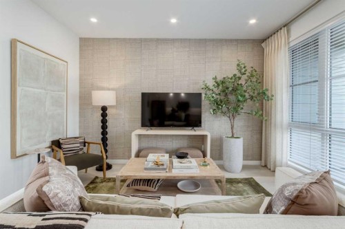 1469 Na'A Drive Sw, Calgary, AB - Indoor Photo Showing Living Room