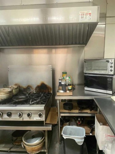 554 Northmount Drive Nw, Calgary, AB 