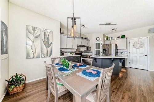 42 Somerset Circle Sw, Calgary, AB - Indoor Photo Showing Dining Room