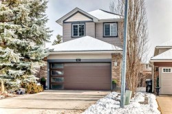 42 Somerset Circle SWCalgary, AB T2Y 3P7