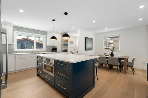 224 Silverview Way Nw, Calgary, AB - Indoor Photo Showing Other Room