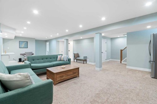 224 Silverview Way Nw, Calgary, AB - Indoor