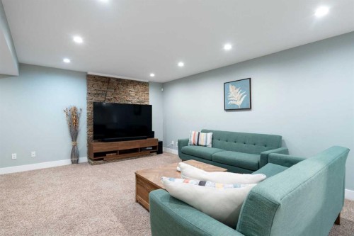 224 Silverview Way Nw, Calgary, AB - Indoor