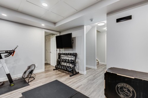 26 Auburn Glen Circle Se, Calgary, AB - Indoor Photo Showing Gym Room