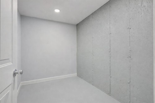 26 Auburn Glen Circle Se, Calgary, AB - Indoor Photo Showing Other Room