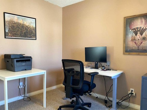 90 Tuscany Springs Heights Nw, Calgary, AB - Indoor Photo Showing Office