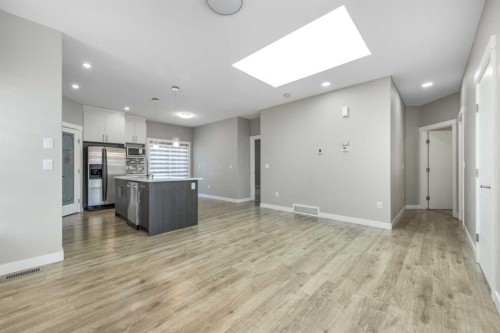 35 Sherview Grove Nw, Calgary, AB - Indoor