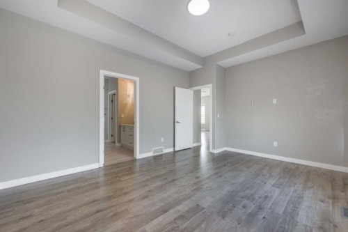 35 Sherview Grove Nw, Calgary, AB - Indoor Photo Showing Other Room