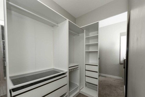 35 Sherview Grove Nw, Calgary, AB - Indoor