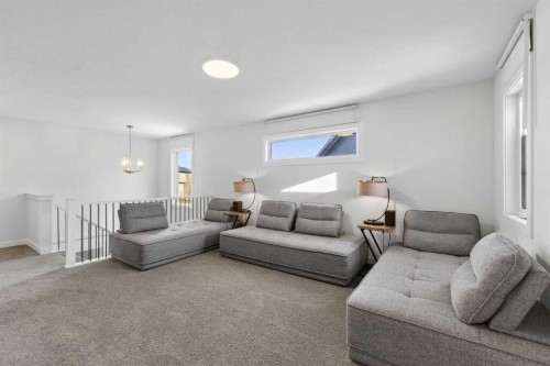 113 Sandpiper Bay, Chestermere, AB - Indoor Photo Showing Living Room