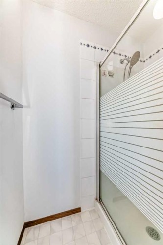 28 Harvest Oak Drive Ne, Calgary, AB - Indoor