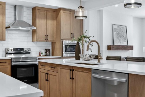 36 Lewiston Common Ne, Calgary, AB - Indoor Photo Showing Kitchen