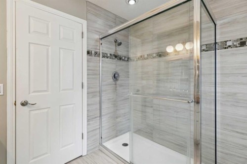 107 Sheep River Bay, Okotoks, AB - Indoor Photo Showing Bathroom