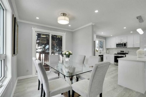 5036 Marshall Road Ne, Calgary, AB - Indoor Photo Showing Dining Room