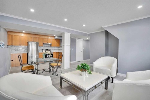 5036 Marshall Road Ne, Calgary, AB - Indoor