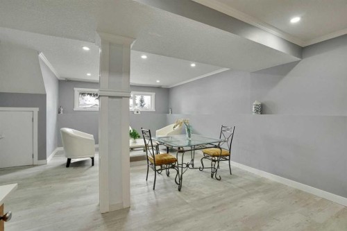 5036 Marshall Road Ne, Calgary, AB - Indoor