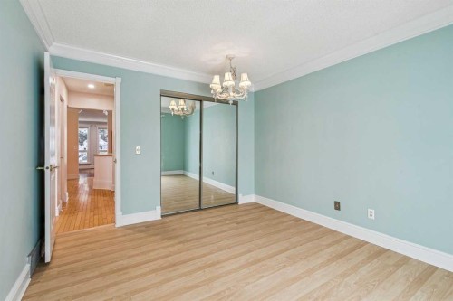 131 Woodglen Way Sw, Calgary, AB - Indoor Photo Showing Other Room