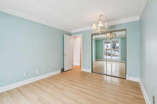 131 Woodglen Way Sw, Calgary, AB - Indoor Photo Showing Other Room