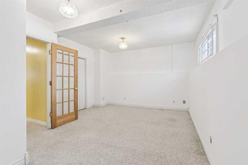 131 Woodglen Way Sw, Calgary, AB - Indoor Photo Showing Other Room