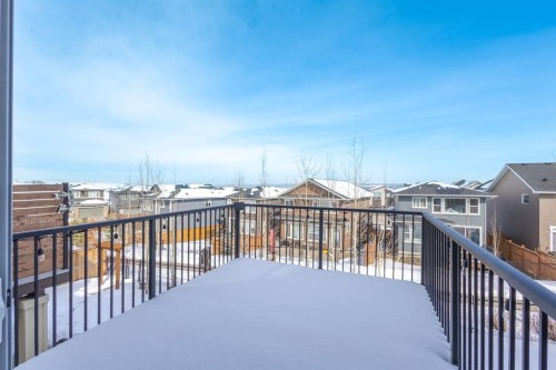 301 Crestmont Drive Sw, Calgary, AB - Outdoor