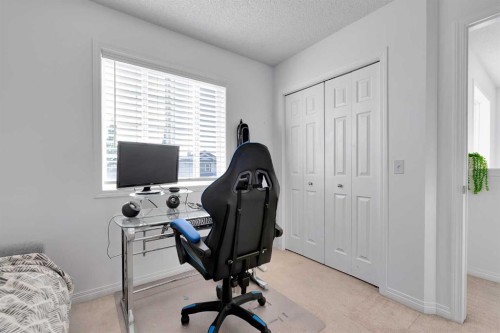 175 Evansmeade Common Nw, Calgary, AB - Indoor Photo Showing Office