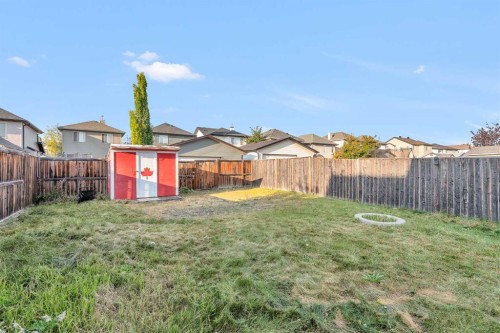 175 Evansmeade Common Nw, Calgary, AB - Outdoor