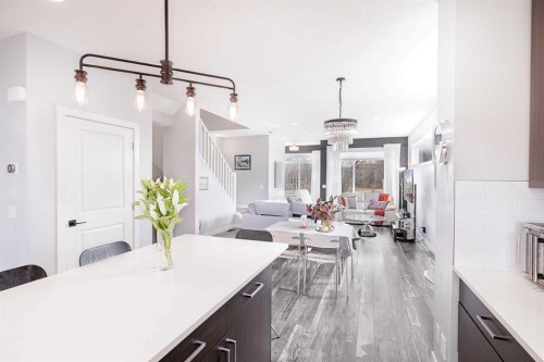 134 Walgrove Drive Se, Calgary, AB - Indoor