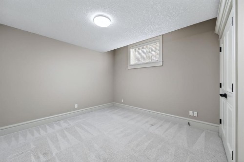 52 Wentworth Crescent Sw, Calgary, AB - Indoor Photo Showing Other Room
