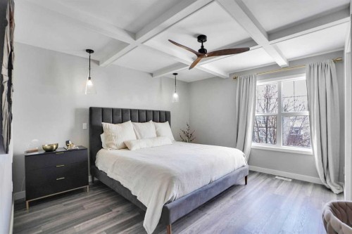 184 Cramond Green Se, Calgary, AB - Indoor Photo Showing Bedroom