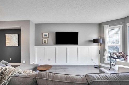 184 Cramond Green Se, Calgary, AB - Indoor Photo Showing Other Room