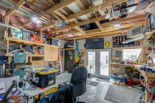 138 Cranberry Place Se, Calgary, AB - Indoor