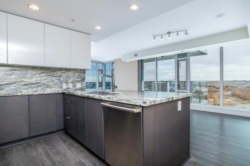 1503-519 Riverfront Avenue Se, Calgary, AB - Indoor Photo Showing Kitchen With Upgraded Kitchen