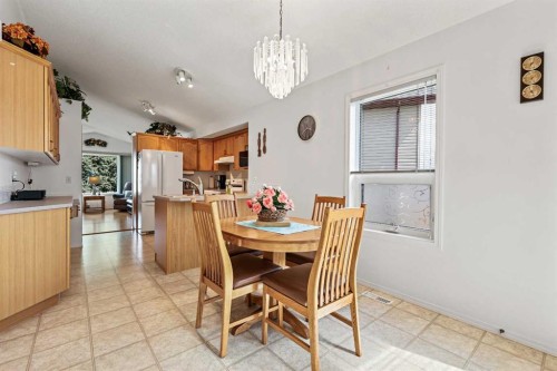 272 Saddlemead Road Ne, Calgary, AB - Indoor Photo Showing Dining Room