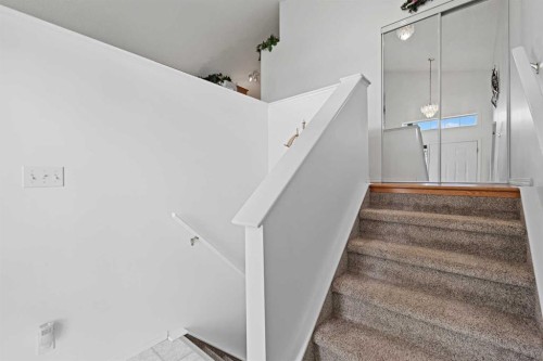 272 Saddlemead Road Ne, Calgary, AB - Indoor Photo Showing Other Room